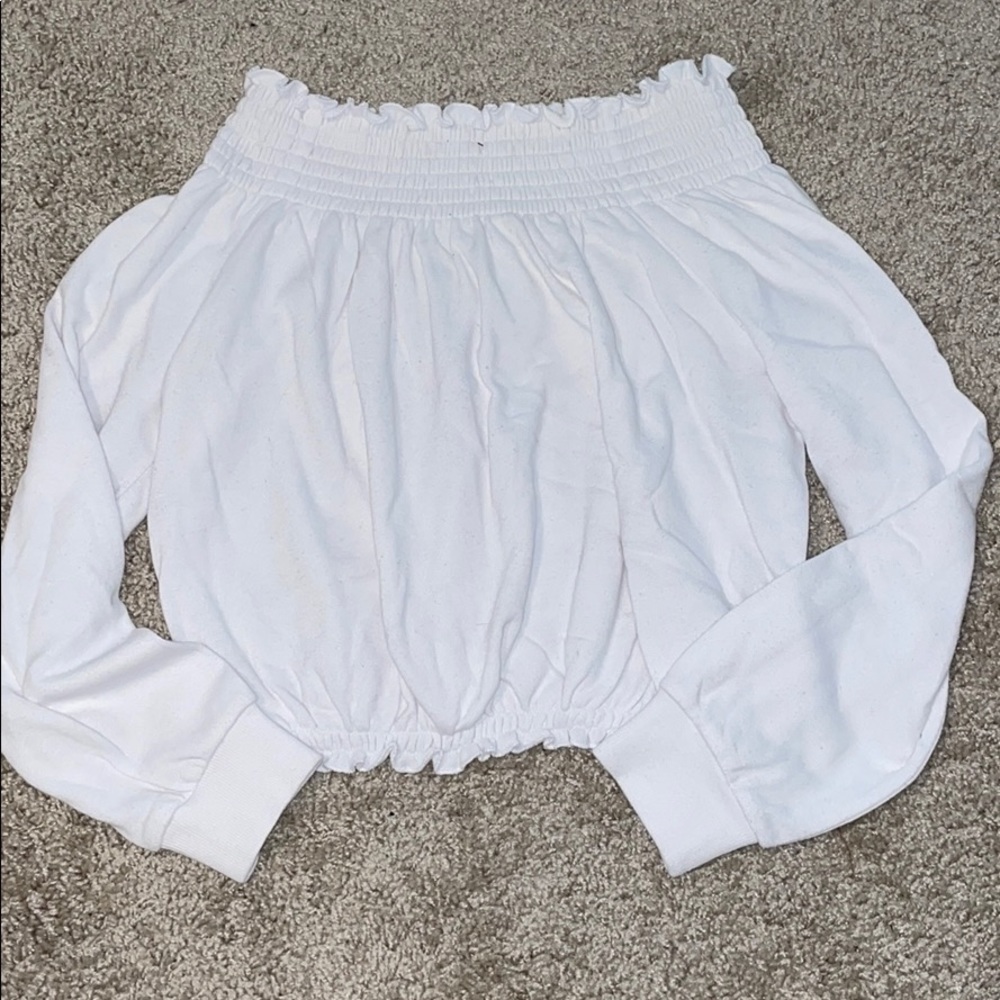 Garage off the shoulder crop